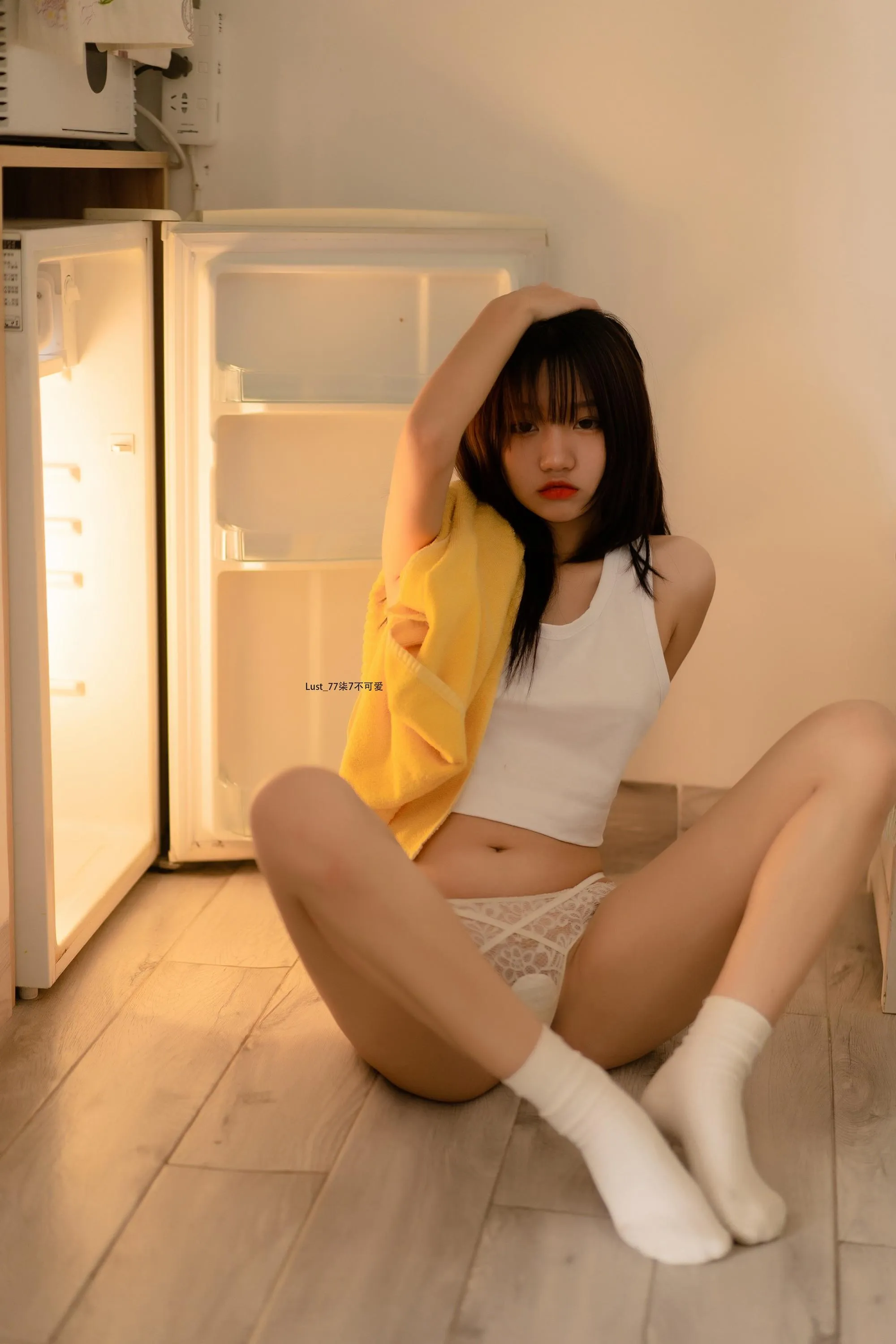 柒柒要乖哦 – NO.036 初恋背心 [111P]插图5